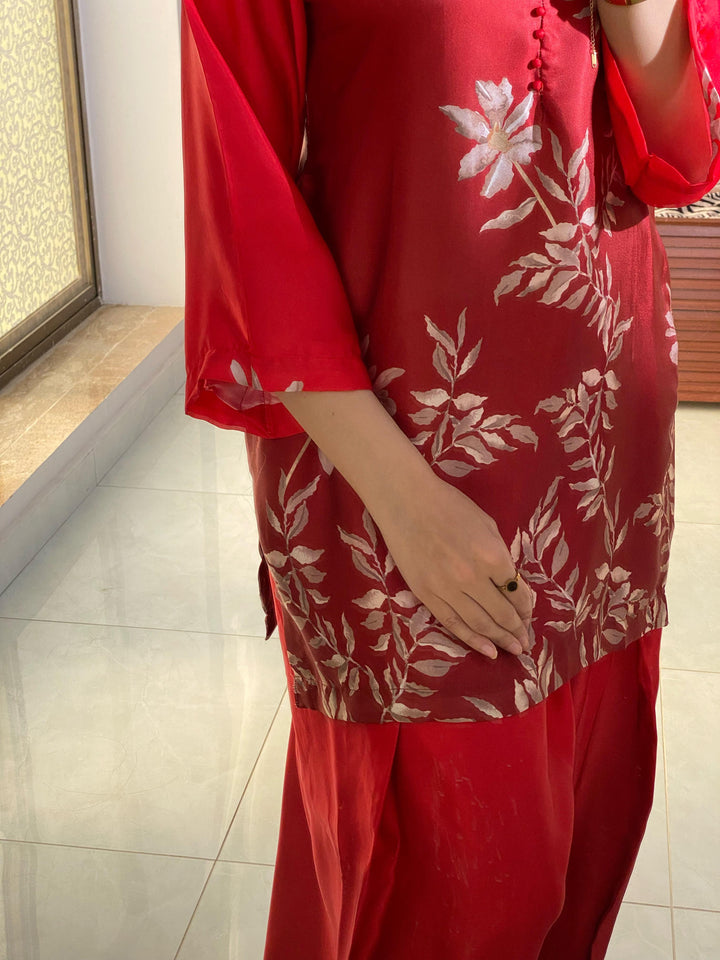 Red Print Lulusar