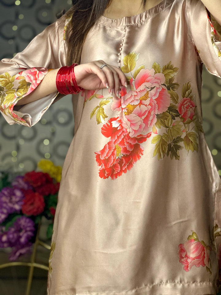 Skin Flowers Farshi Shalwar