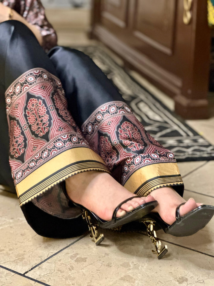 Golden & Black Farshi Shalwar